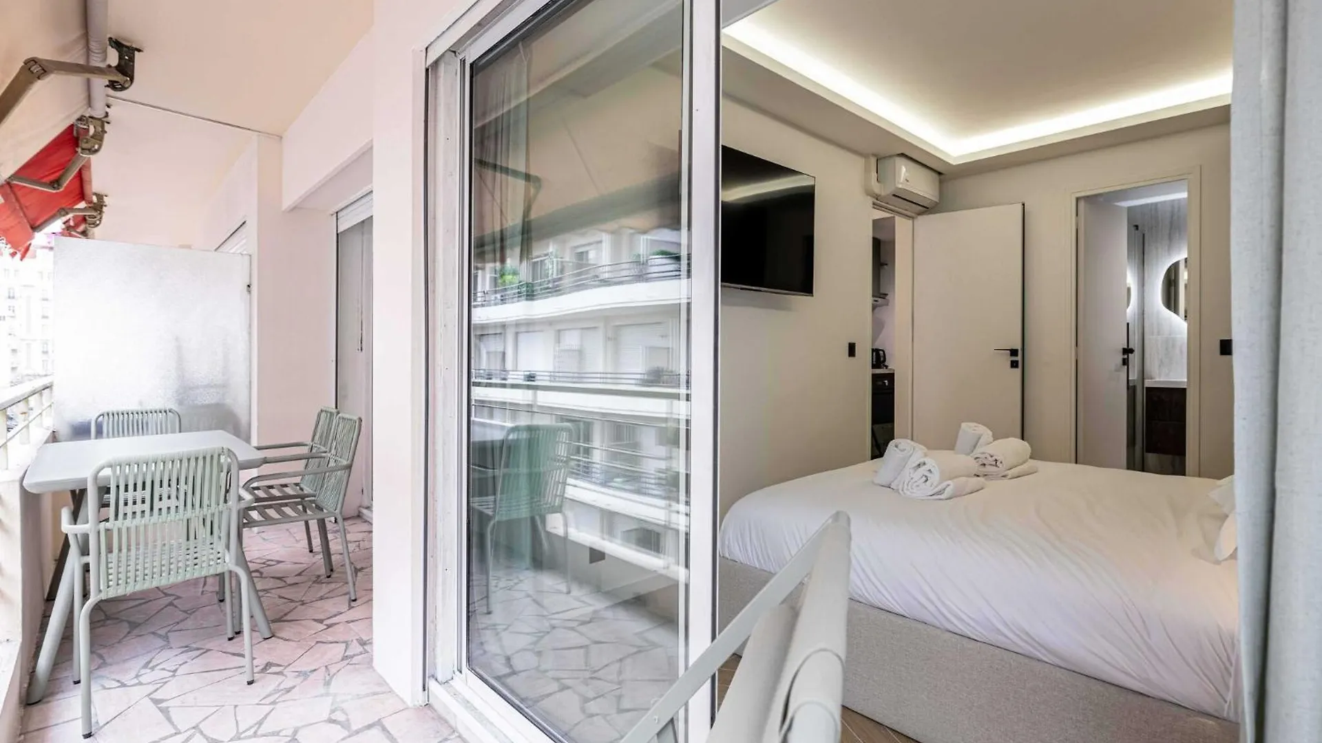 Apartment Elegant Apt With Balcony 1Bd 4P - Croisette Cannes